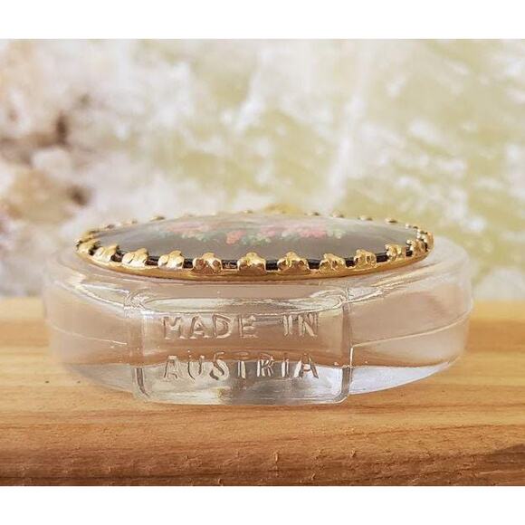 Vintage Petit Point Perfume Bottle in Original Box, Ormolu Filigree Top, Austria - Picture 7 of 8